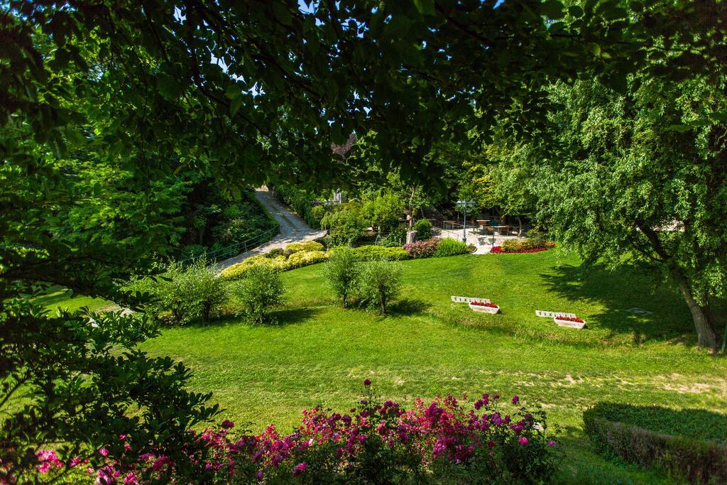 Corte Del Passone Aparthotel Montevecchia Kültér fotó